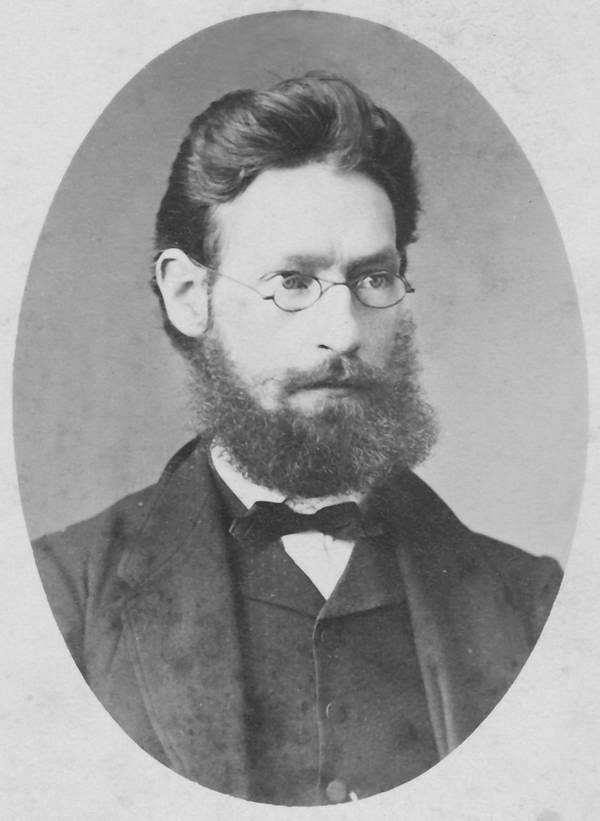 Dr. Eduard Gusbeth als junger Arzt