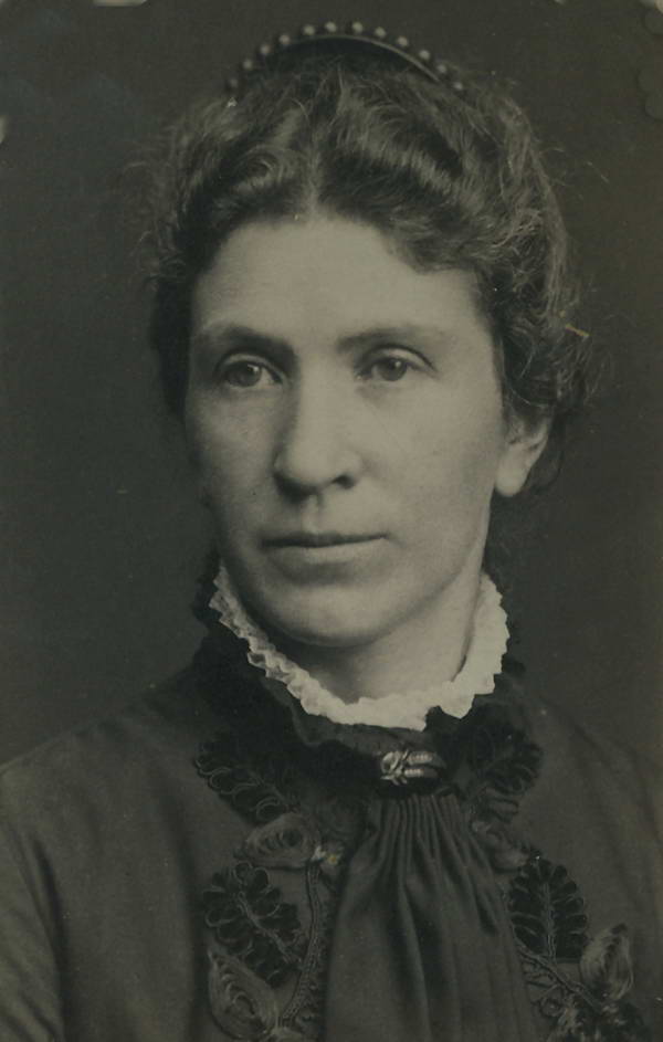 Amalie Gusbeth geb. Helmbold, Eduards Ehefrau